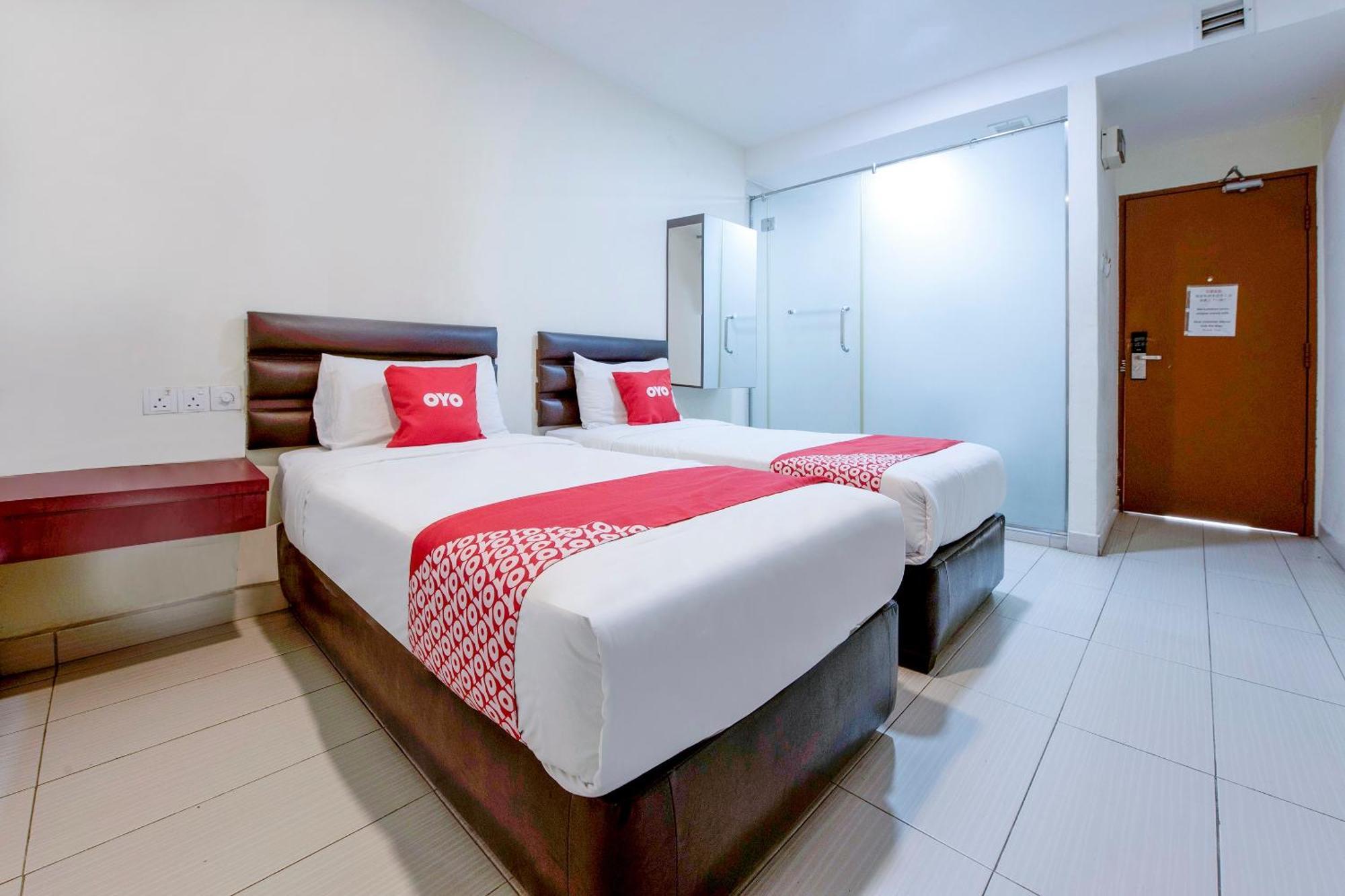 Super Oyo 90385 H3 Hotel Yong Peng Exterior foto